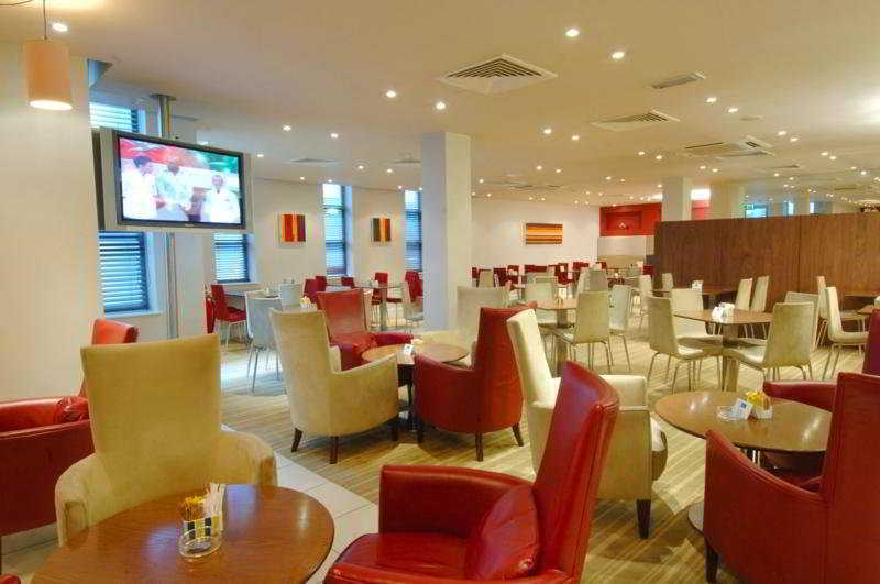 Holiday Inn Express London Croydon Restaurante foto